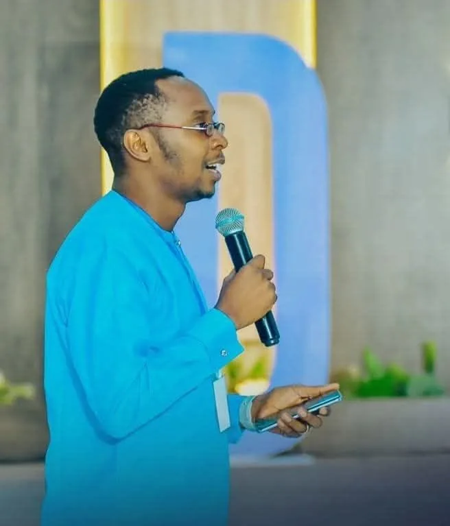 HONOUR GOD IN THE BUILDING AND IN YOUR BODY