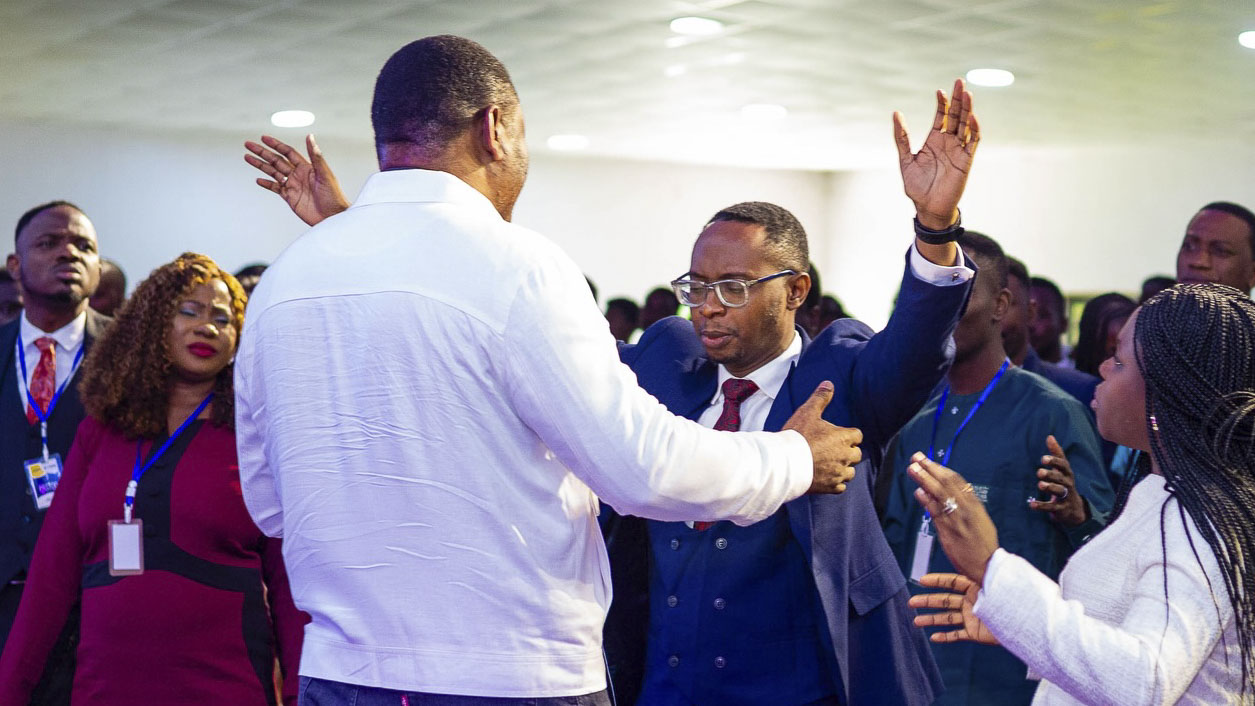 BECOME A HONOURABLE CHURCH MEMBER